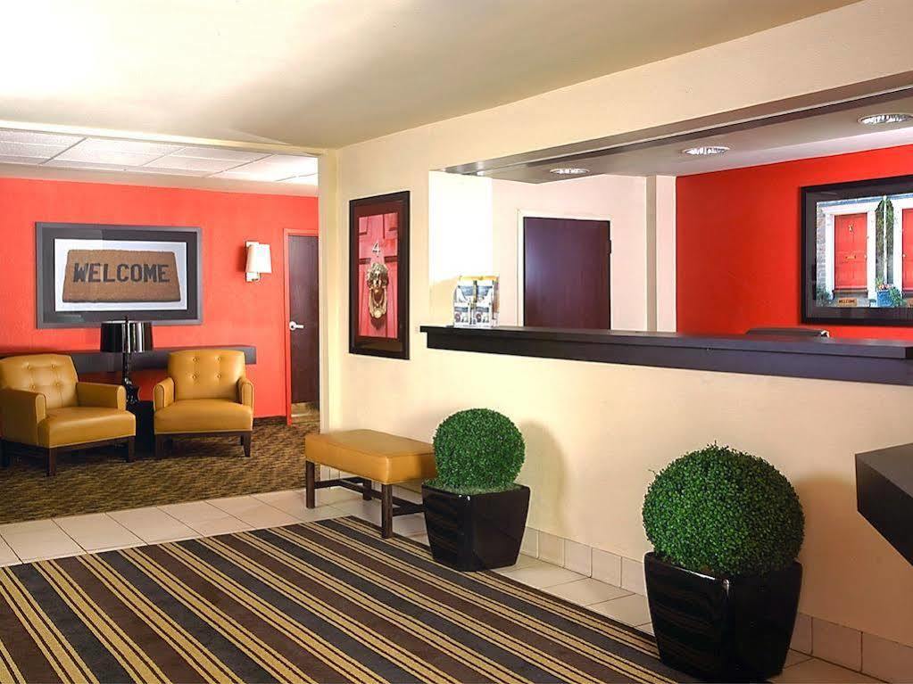 เอ็กซ์เทนด์ สเตย์ อเมริกา จูโน เชลล์ ซิมมอนส์ ไดรฟ์ Hotel ภายนอก รูปภาพ